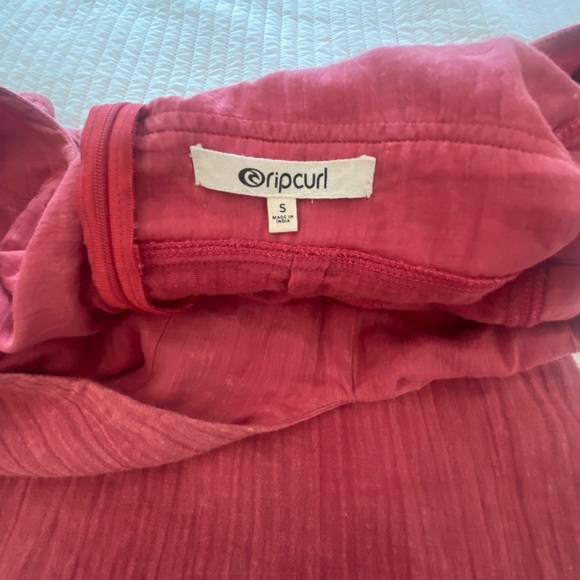 Rip curl dress with tags still attached! - Picture 3 of 5